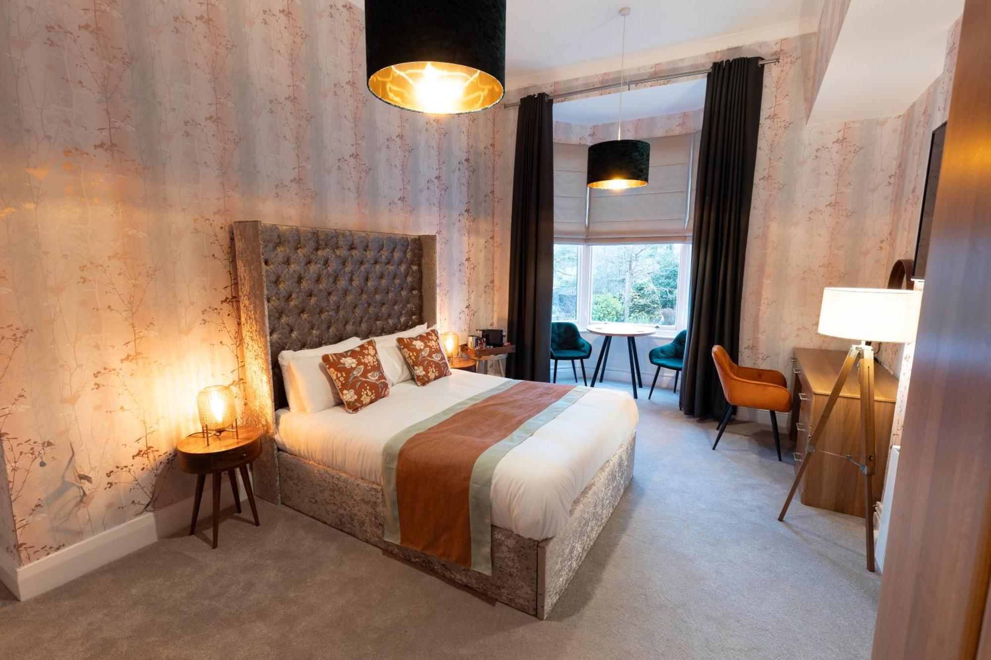 The Resolution Hotel Вітбі Екстер'єр фото
