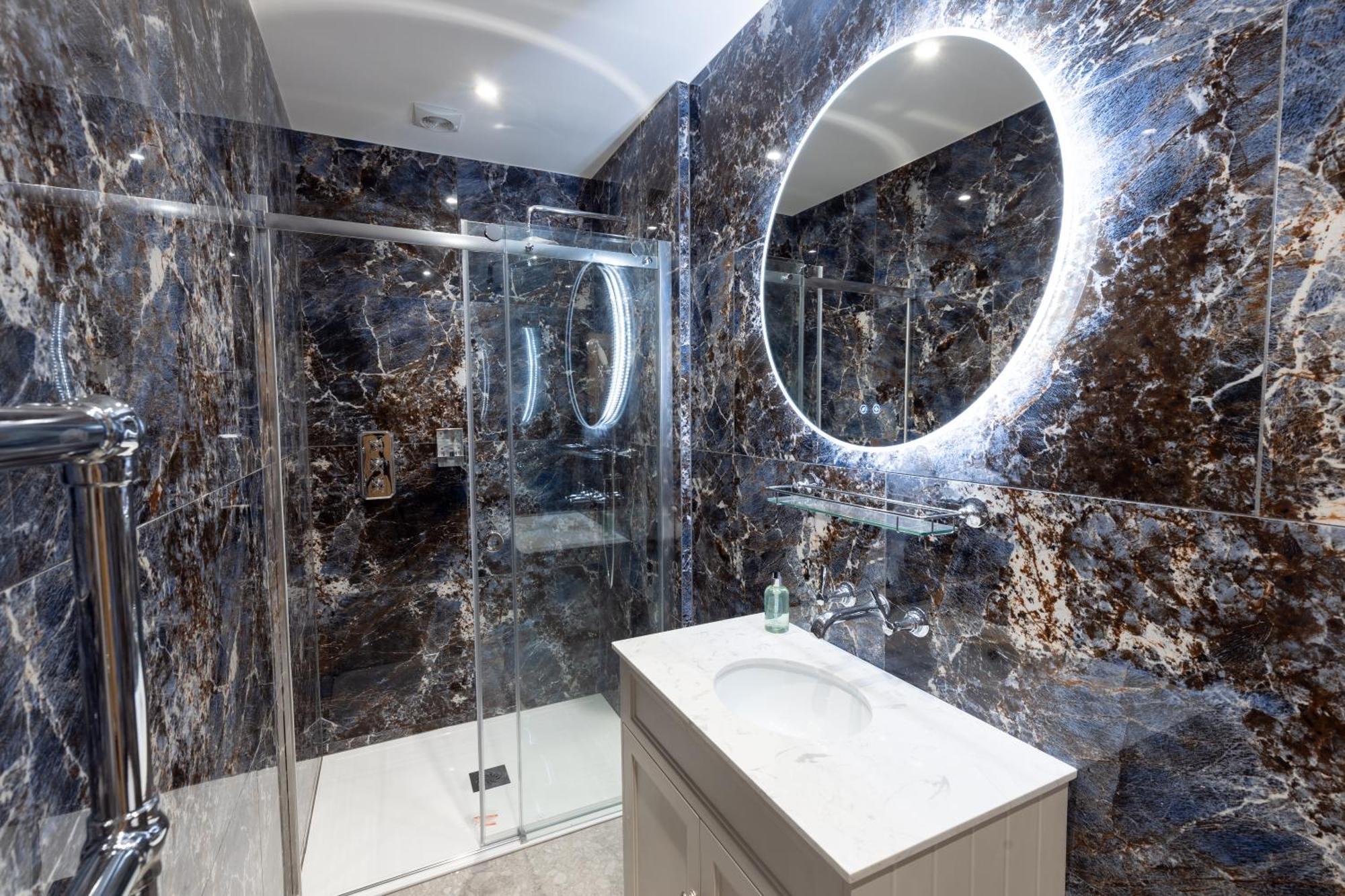 The Resolution Hotel Вітбі Екстер'єр фото