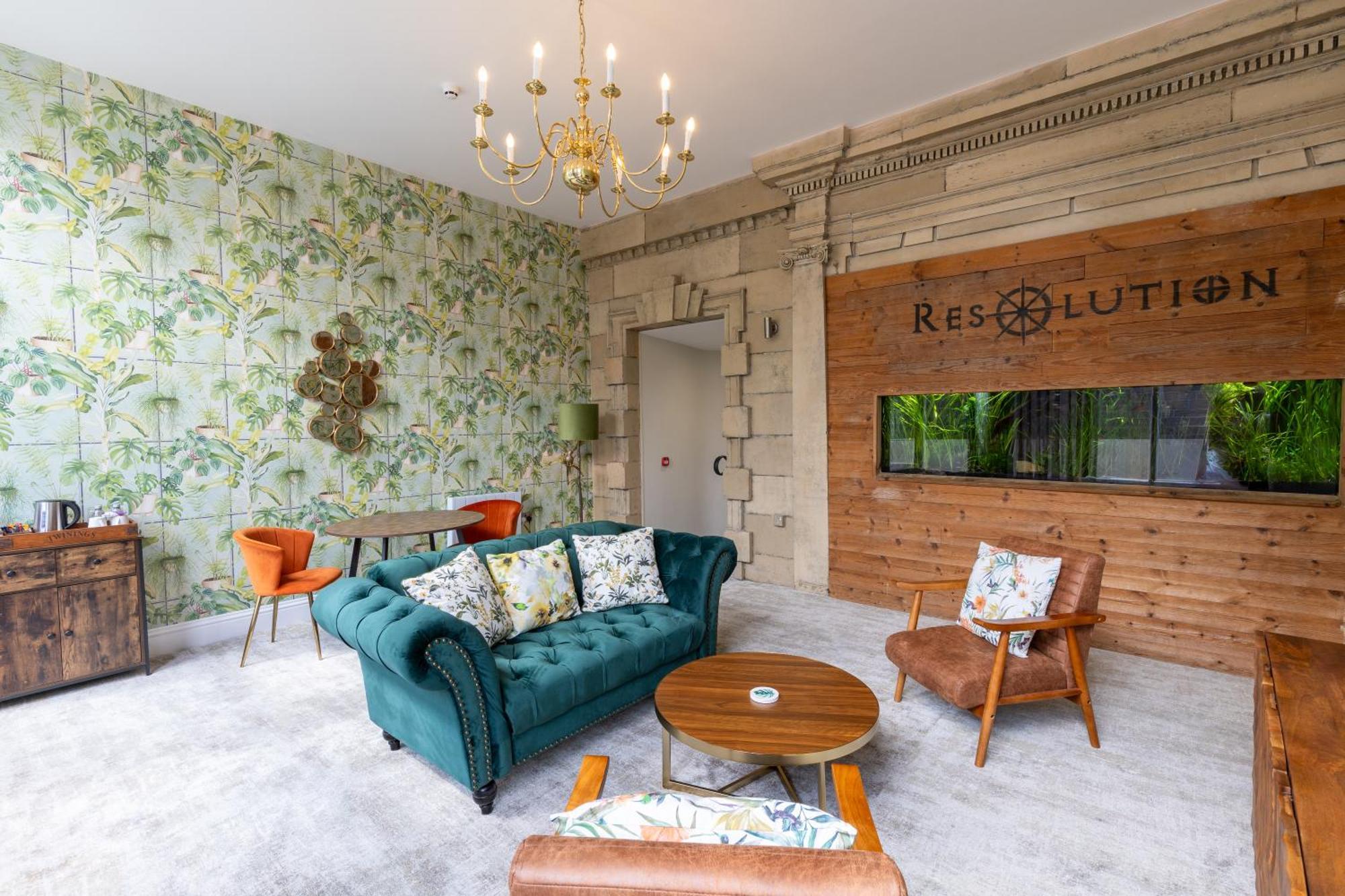 The Resolution Hotel Вітбі Екстер'єр фото